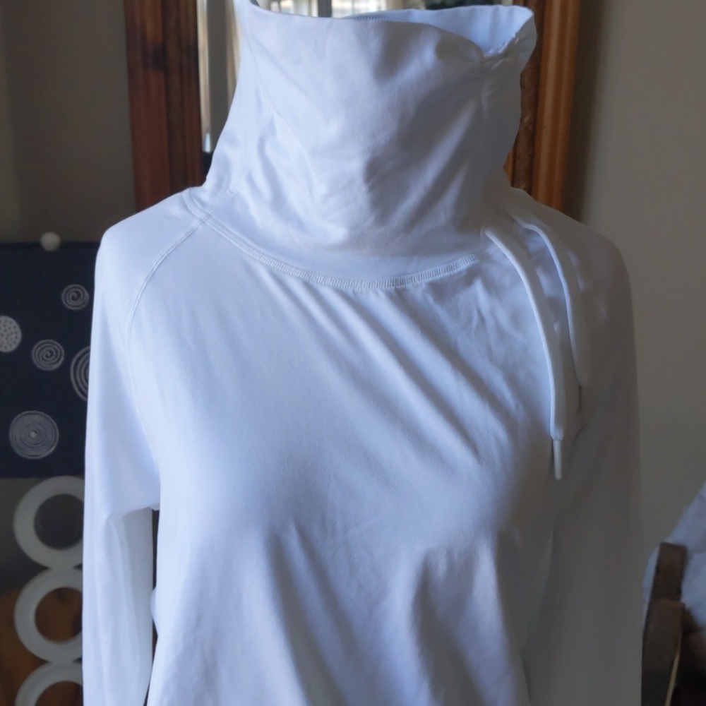 High t neck